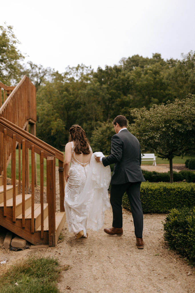 bridle barn and gardens mount horeb wisconsin wedding venue